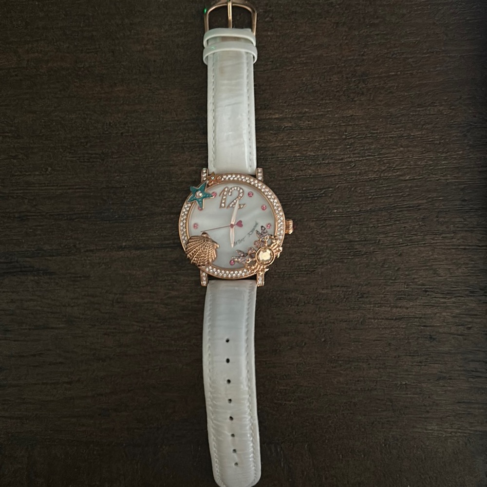 Betsy Johnson Bj00446-03